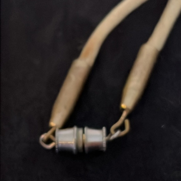 Hand made gold edge shell pottery art necklace - Picture 3 of 5